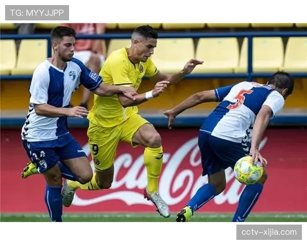 冈萨加大学圣迭戈对决胡夫14分8篮板 球队进攻多点开花